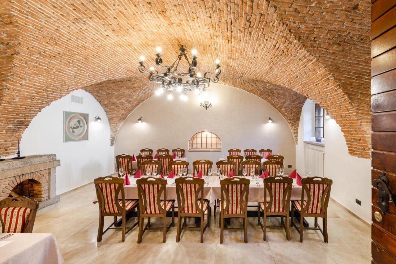 Hotel Dvorec Tolmin Εξωτερικό φωτογραφία