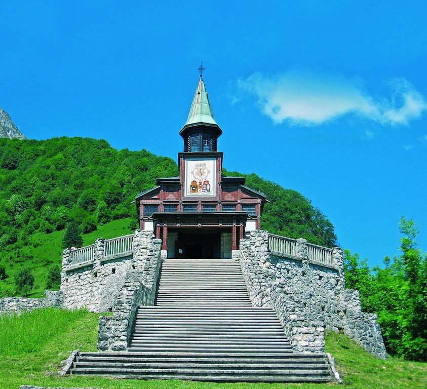 Hotel Dvorec Tolmin Εξωτερικό φωτογραφία