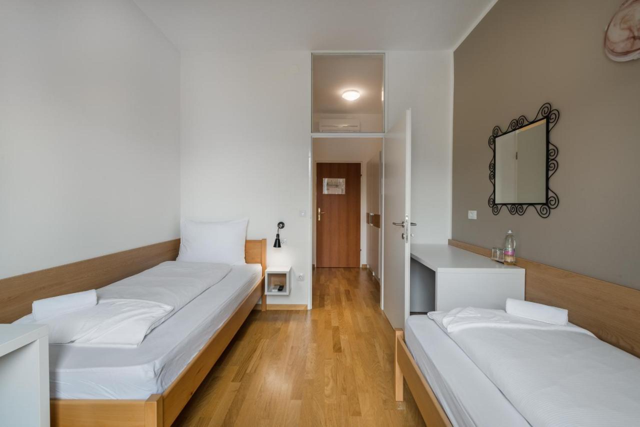 Hotel Dvorec Tolmin Εξωτερικό φωτογραφία