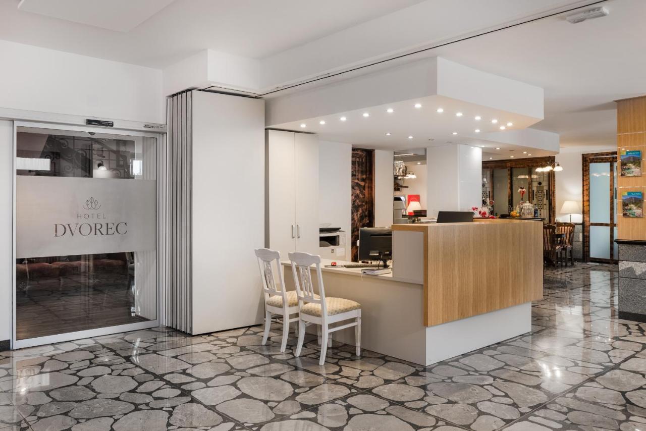 Hotel Dvorec Tolmin Εξωτερικό φωτογραφία
